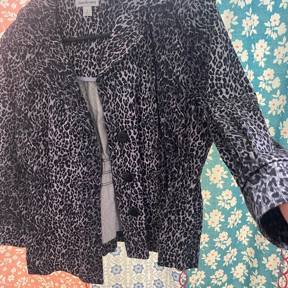 Joan Rivers Black and Gray Animal Print Blazer